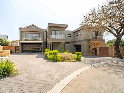4 Bedroom House For Sale in Midrand - PzaD.webp
