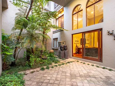 4 Bedroom House For Sale in Pretoria - KwCP.webp