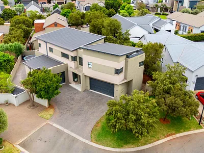 3 Bedroom House For Sale in Midstream Ridge Estate, Centurion - 44RV.webp