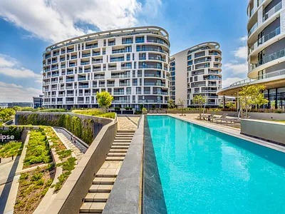 4 Bedroom Apartment For Sale in Midrand - o8Ha.webp