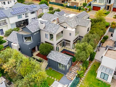 5 Bedroom House For Sale in Midrand - 8rGW.webp