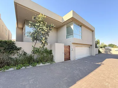 3 Bedroom Townhouse To Rent in Sandton - cg6R.webp