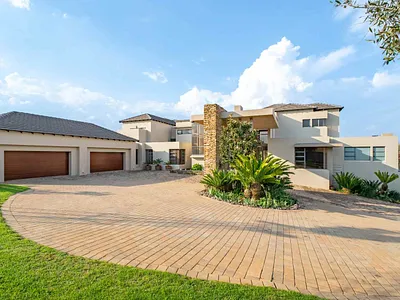 5 Bedroom House For Sale in Pretoria - KJVo.webp
