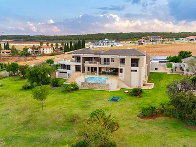 5 Bedroom House For Sale in Pretoria - VMIy.webp