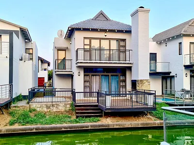 3 Bedroom Townhouse To Rent in Hartbeespoort - fOsj.webp