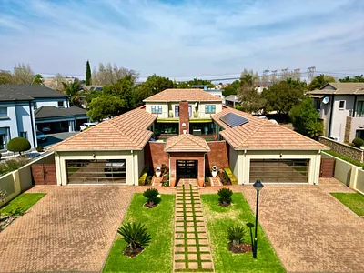 5 Bedroom House For Sale in Centurion - UNGg.webp