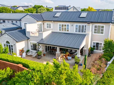 4 Bedroom House For Sale in Midrand - KeZ6.webp