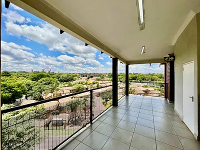 3 Bedroom Apartment For Sale in Centurion - Rd5t.webp