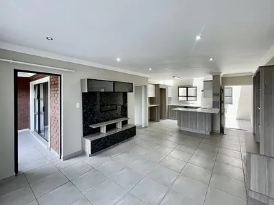 3 Bedroom Apartment For Sale in Centurion - sGDM.webp