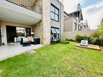 3 Bedroom Apartment For Sale in Midrand - F7y5.webp