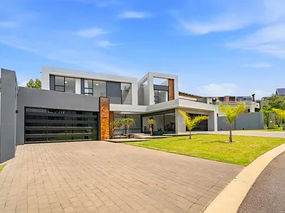 5 Bedroom House For Sale in Midstream Ridge Estate, Centurion - i6hz.webp