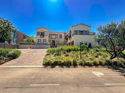 5 Bedroom House For Sale in Pretoria - SzuK.webp