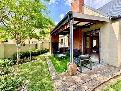 3 Bedroom Townhouse For Sale in Pretoria - adII.webp