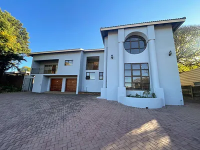 3 Bedroom House For Sale in Pretoria - lxHd.webp
