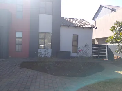 5 Bedroom House For Sale in Centurion - 5lCa.webp