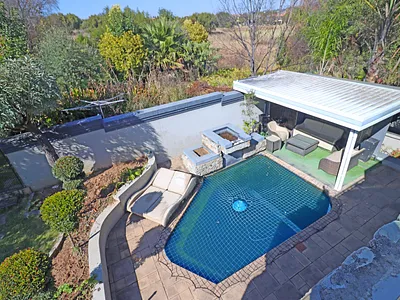 4 Bedroom House For Sale in Centurion - dfA2.webp