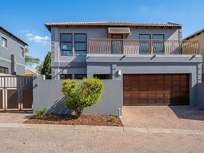 3 Bedroom House For Sale in Midrand - img