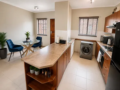 2 Bedroom Townhouse For Sale in Midrand - 3l0S.webp