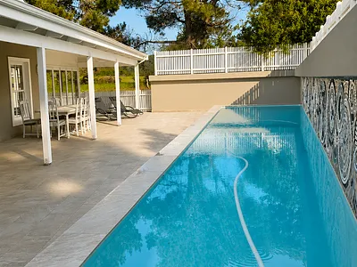 4 Bedroom House For Sale in Plettenberg Bay - tfCI.webp