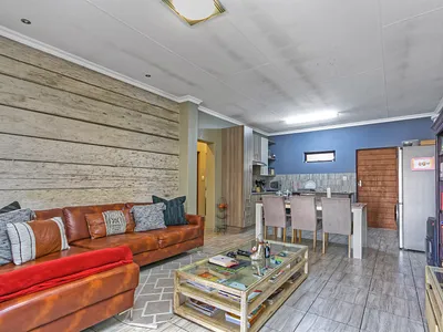 2 Bedroom Apartment For Sale in Midrand - VoJh.webp