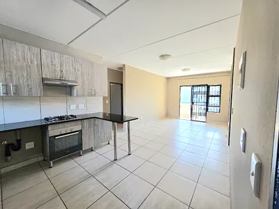 2 Bedroom Apartment For Sale in Glen Austin, Midrand - FSa2.webp