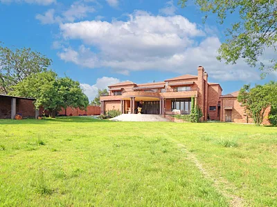 5 Bedroom House To Rent in Midrand - i51X.webp