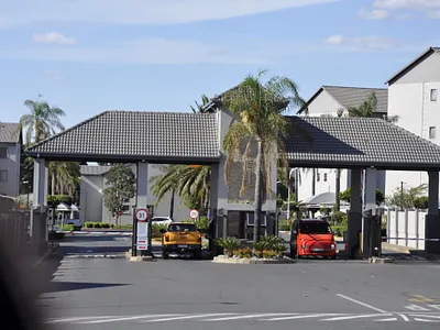1 Bedroom Apartment To Rent in Midrand - HjUQ.webp