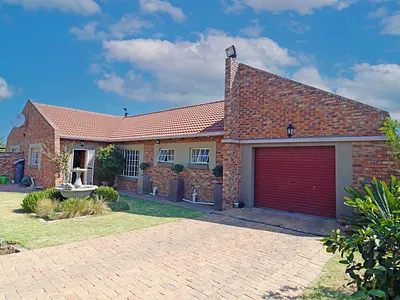 Farm For Sale in Midrand - XBhm.webp