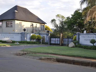5 Bedroom House For Sale in Hartbeespoort - img