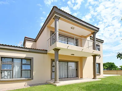 4 Bedroom House For Sale in Midrand - img