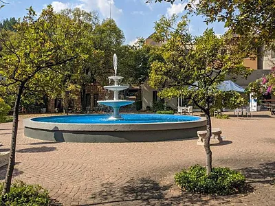 2 Bedroom Apartment For Sale in Fourways, Sandton - 2MrC.webp