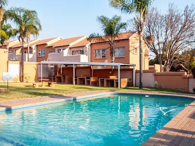 2 Bedroom Apartment For Sale in Vorna Valley, Midrand - KbmD.webp