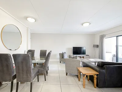 3 Bedroom Apartment For Sale in Midrand - Vhk2.webp