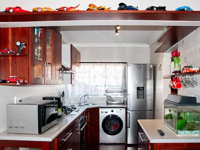 2 Bedroom Apartment For Sale in Midrand - Ajxf.webp