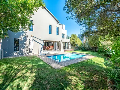 4 Bedroom House For Sale in Centurion - PoSe.webp