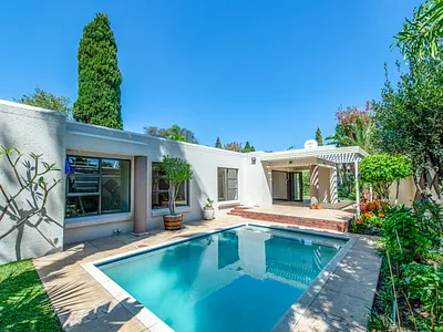 3 Bedroom Townhouse For Sale in Sandton - iGgg.webp