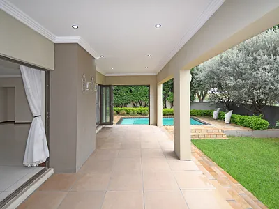 4 Bedroom House For Sale in Centurion - EEdo.webp