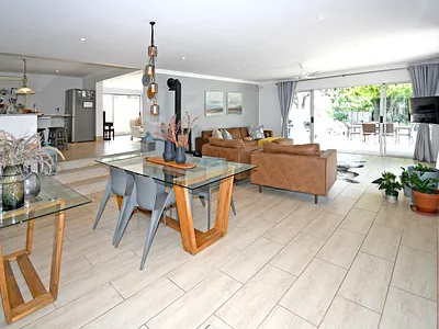 3.5 Bedroom House For Sale in Randburg - 1aJp.webp