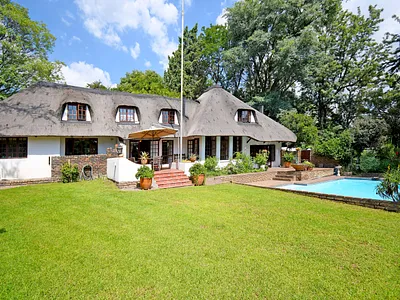 3 Bedroom House For Sale in Randburg - GqaQ.webp
