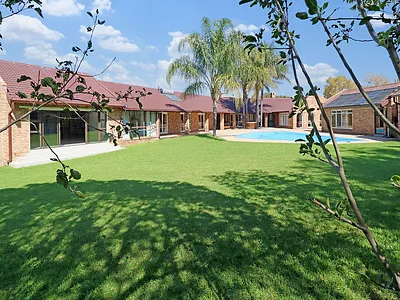 4 Bedroom House For Sale in Midrand - juzV.webp