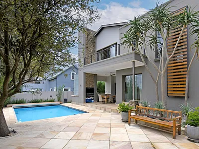 4 Bedroom House For Sale in Midrand - lqGz.webp