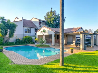 1 Bedroom Apartment For Sale in Sandton - zUSW.webp