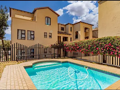 2 Bedroom Apartment For Sale in Midrand - 4fbm.webp