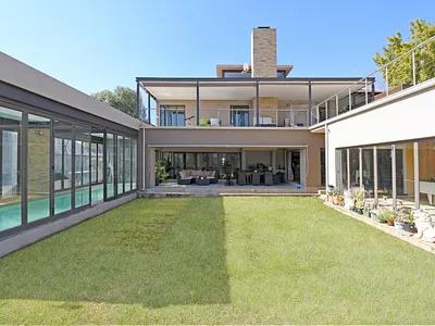 4 Bedroom House For Sale in Centurion - ziUT.webp