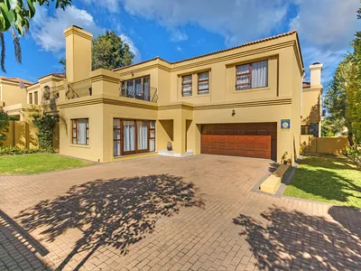 3 Bedroom Townhouse For Sale in Midrand - 2OCO.webp