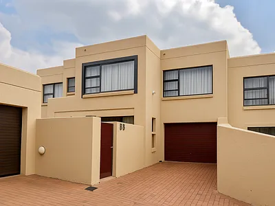 3 Bedroom Townhouse To Rent in Sandton - sAHi.webp