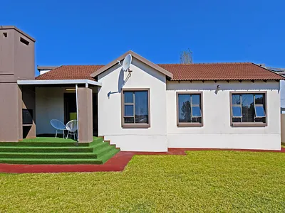 3 Bedroom House For Sale in Centurion - DGl0.webp