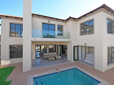 5 Bedroom House For Sale in Centurion - 575u.webp