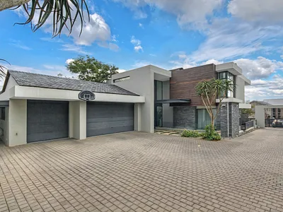 4 Bedroom House For Sale in Midrand - o4Pu.webp