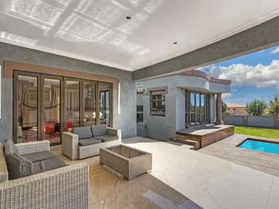 5 Bedroom House For Sale in Centurion - img